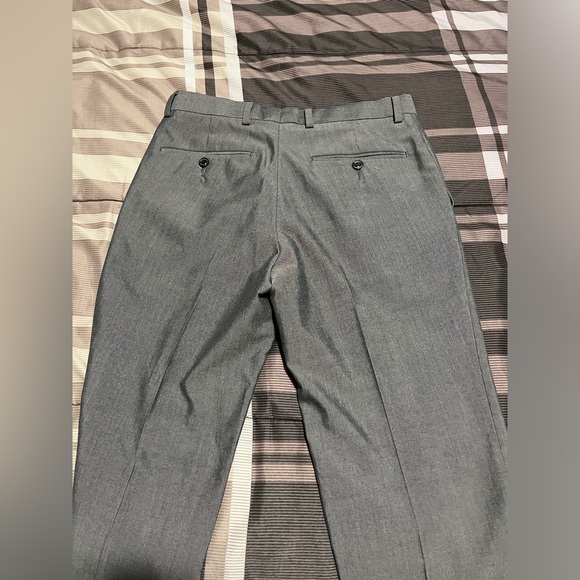 Men’s Suit (2 pc) in Grey - Picture 6 of 6